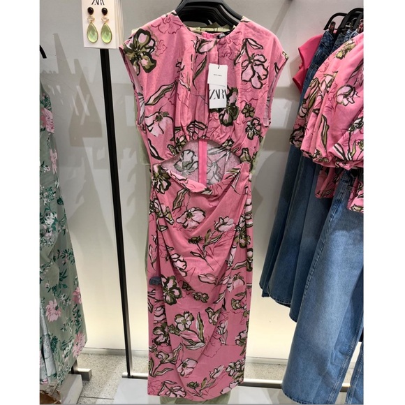 Zara | 55% Linen Cut Out Dress - Picture 6 of 16